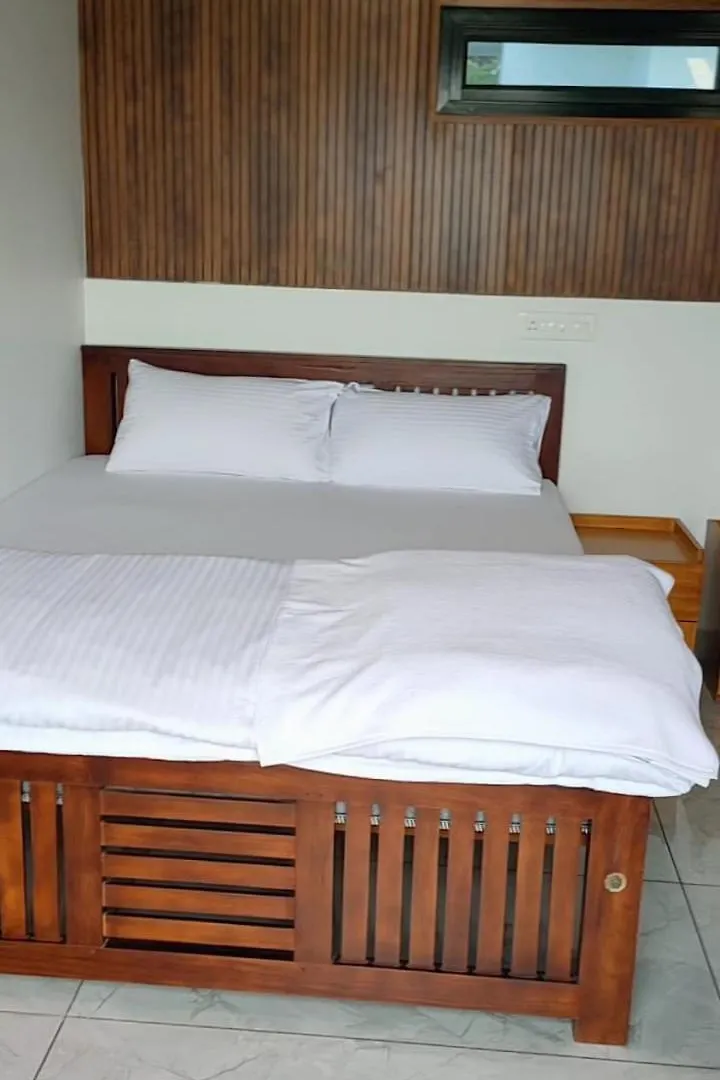 ادوكي Vaango Cottages الهند